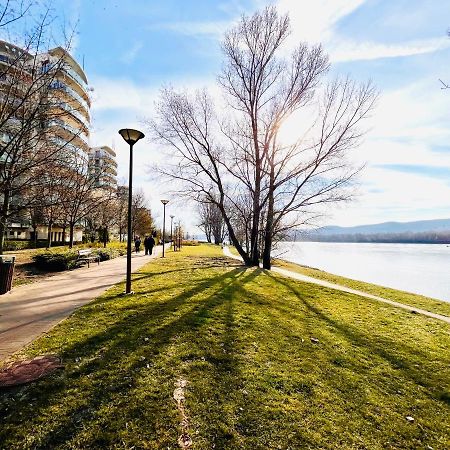 Marina Garden Budapeste Exterior foto