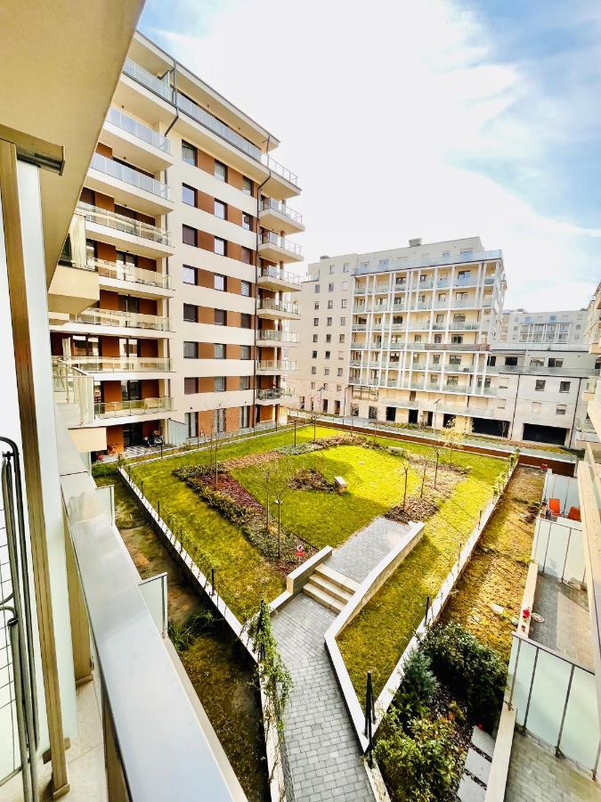 Marina Garden Budapeste Exterior foto
