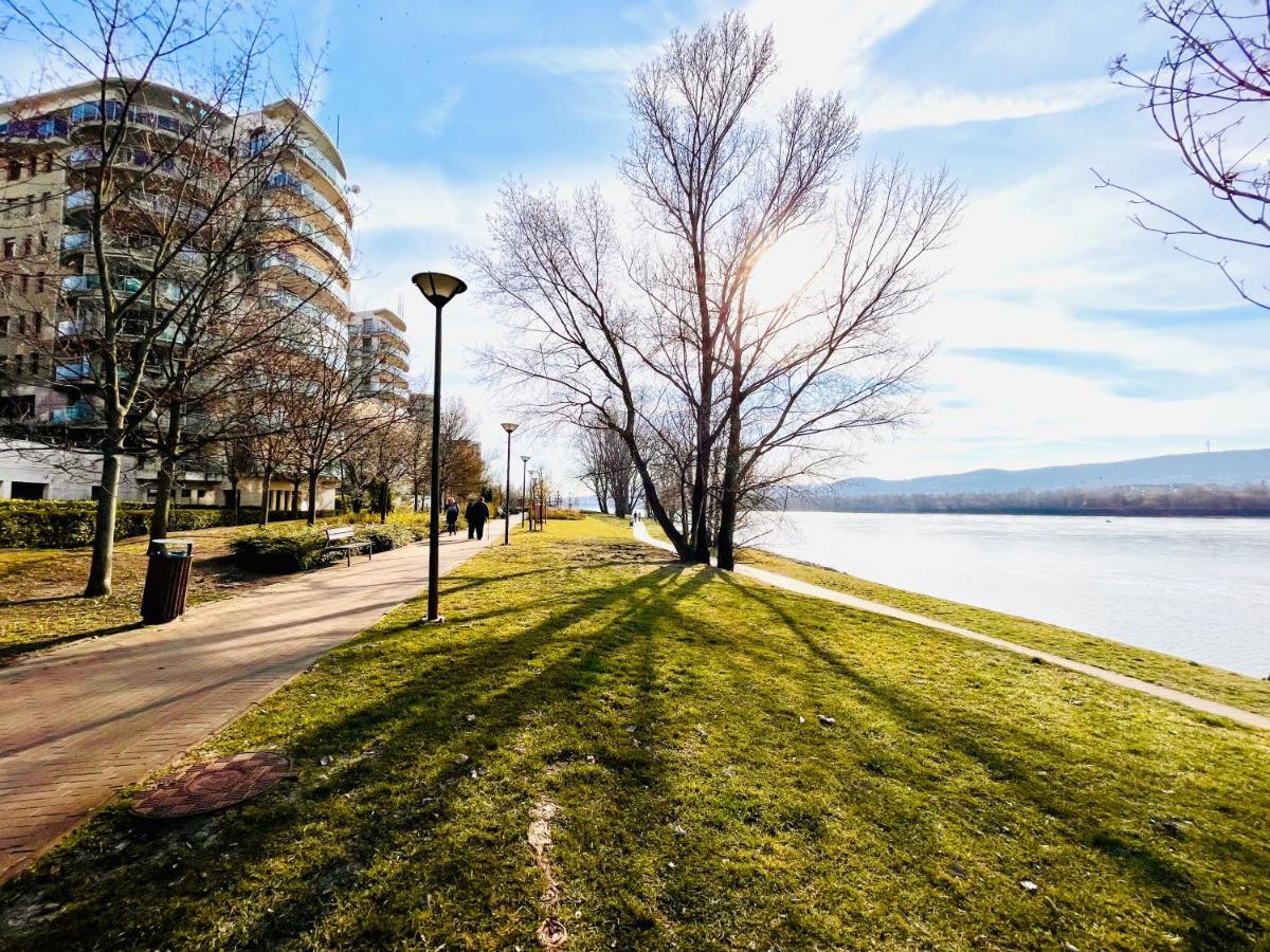 Marina Garden Budapeste Exterior foto